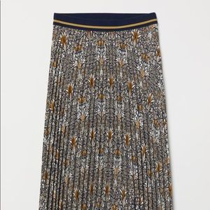 Morris & Co Skirt x H&M